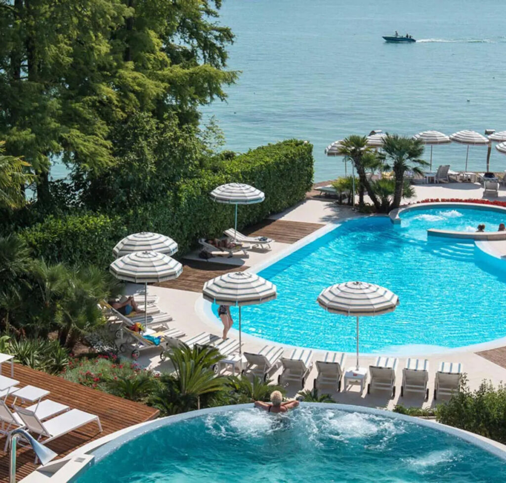 Hotel Continental Thermae en Spa zwembad aan het Gardameer